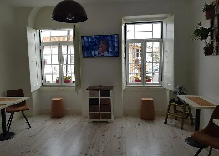 Pensión Cork Train Station Esmoriz